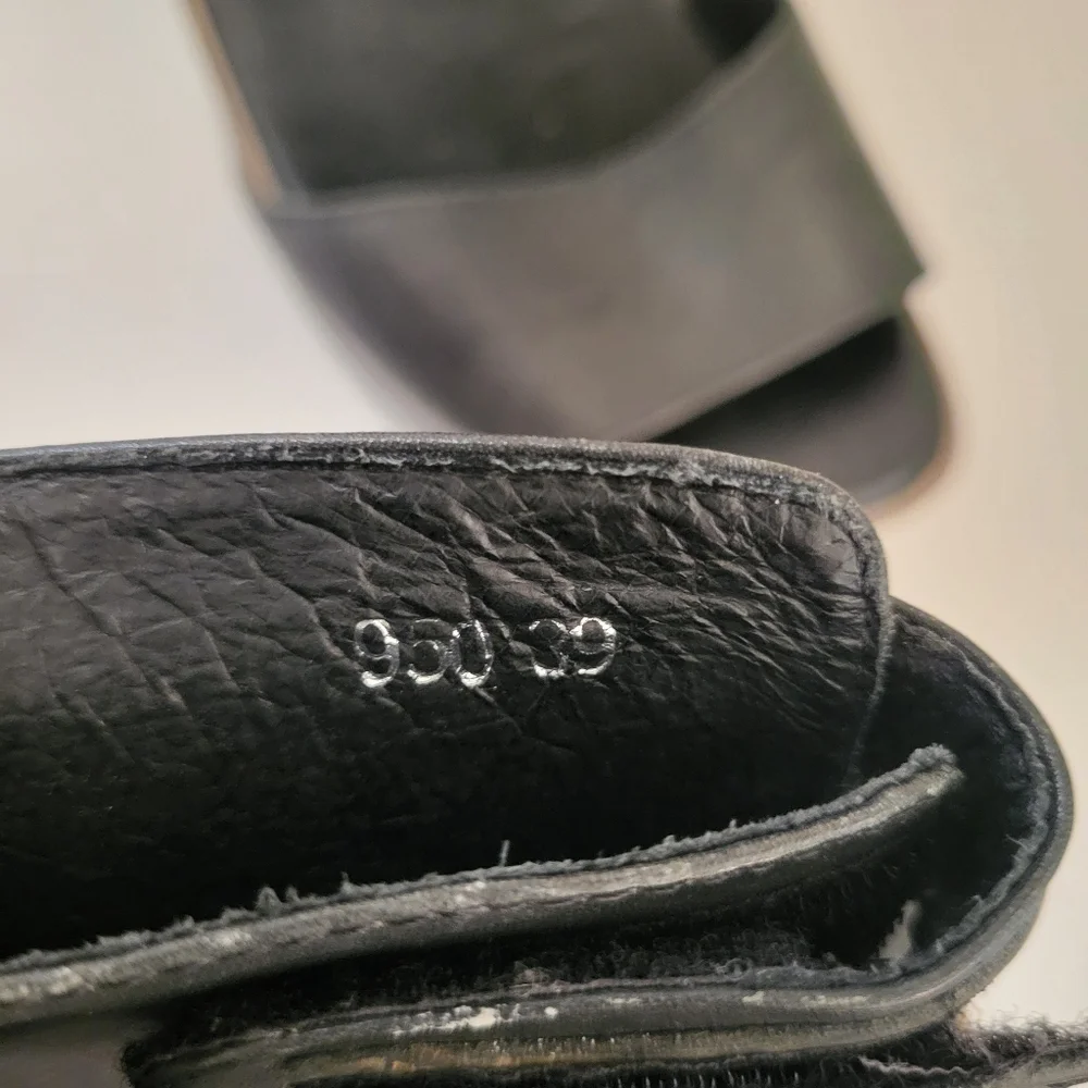 Antelope stylish black